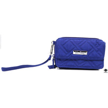  Vera Bradley Wristlet