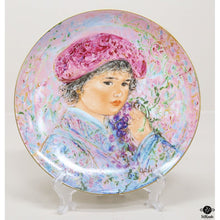  Decorative Plate
